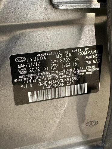 Hyundai Elantra 2012, 240,000 km - 1.8 l - Bakı