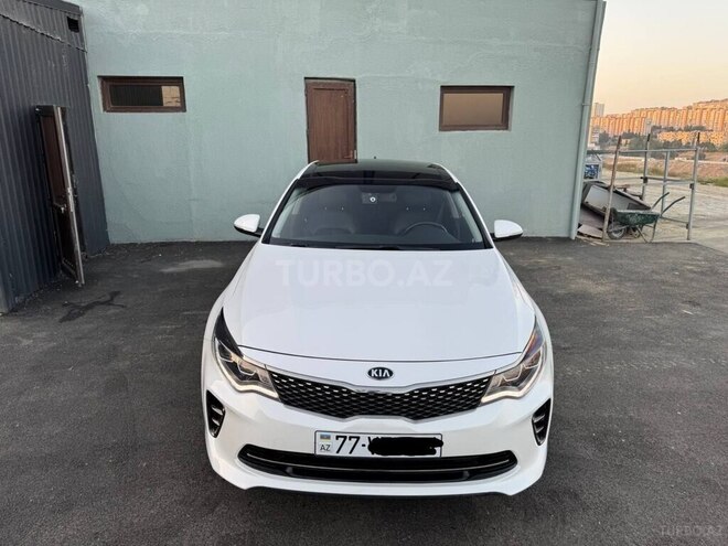 Kia K5-1