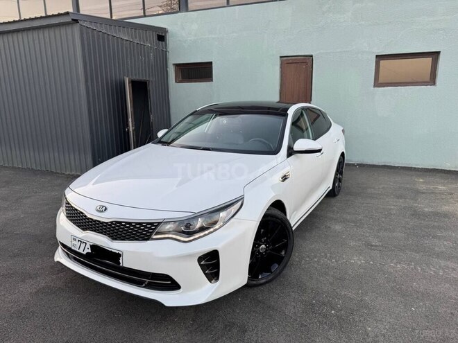 Kia K5-4