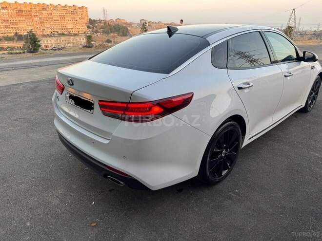 Kia K5-6
