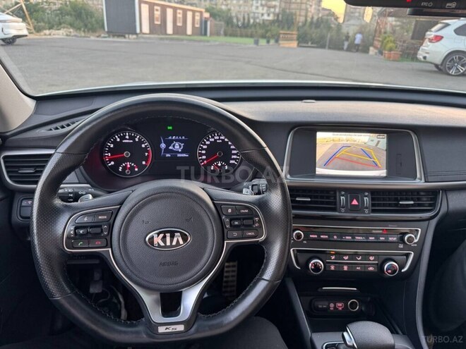 Kia K5-15