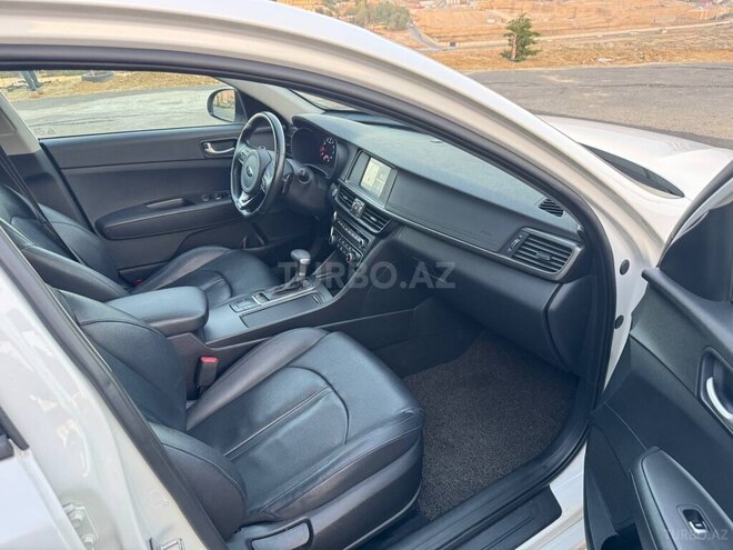 Kia K5-18