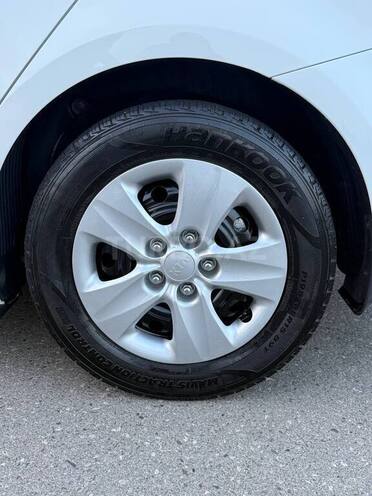 Kia Forte-8