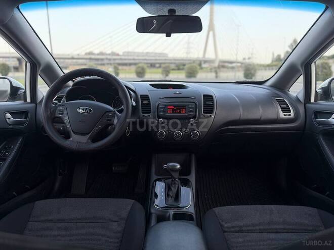 Kia Forte-12