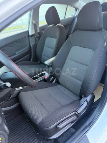 Kia Forte-14