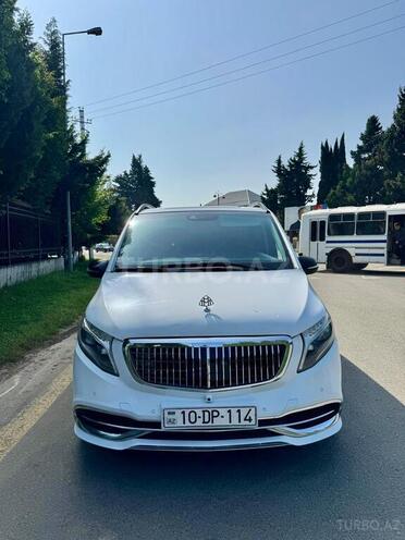 Mercedes V 220 2014, 186,000 km - 2.1 l - Lənkəran