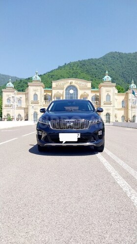 Kia Sorento 2018, 199,785 km - 2.0 l - Qəbələ