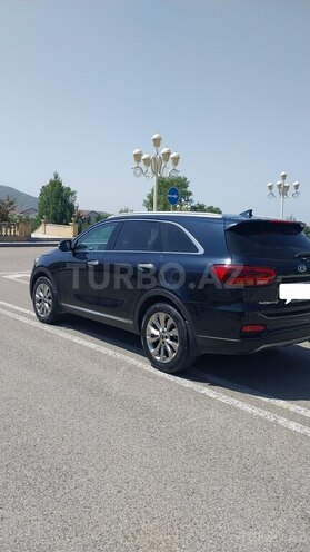 Kia Sorento 2018, 199,785 km - 2.0 l - Qəbələ