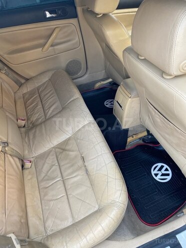 Volkswagen Passat 2001, 290,000 km - 1.8 l - Bakı