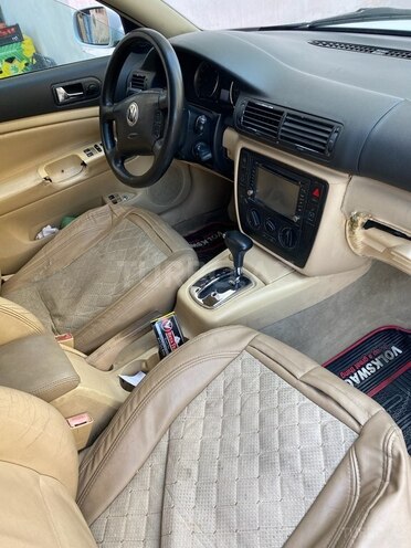 Volkswagen Passat 2001, 290,000 km - 1.8 l - Bakı