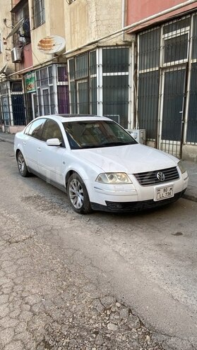 Volkswagen Passat 2001, 290,000 km - 1.8 l - Bakı