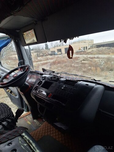 Mercedes Atego 1218 2001, 456,000 km - 4.2 l - Naftalan