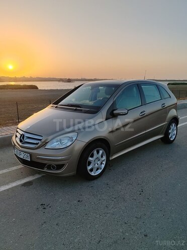 Mercedes B 200 2008, 168,000 km - 2.0 l - Bakı