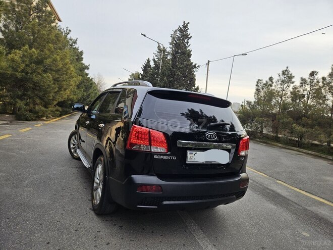 Kia Sorento-16