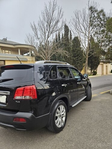 Kia Sorento-8