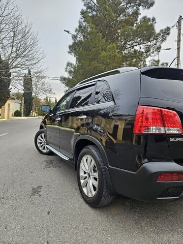 Kia Sorento-9