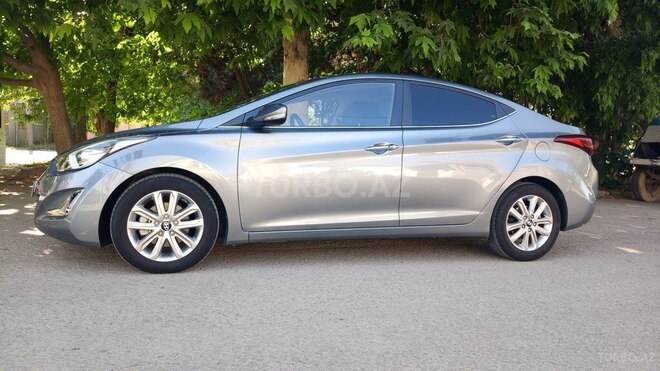 Hyundai Elantra 2015, 143,000 km - 1.6 l - Gəncə