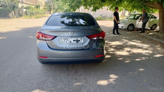 Hyundai Elantra 2015, 143,000 km - 1.6 l - Gəncə