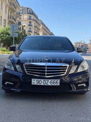 Mercedes E 250 2011, 300,000 km - 1.8 l - Bakı