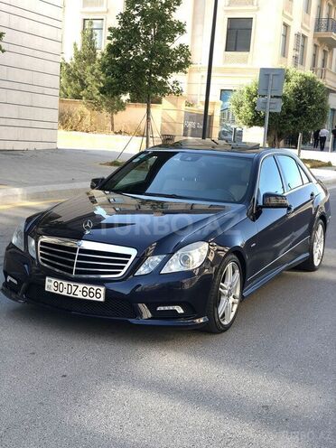 Mercedes E 250 2011, 300,000 km - 1.8 l - Bakı