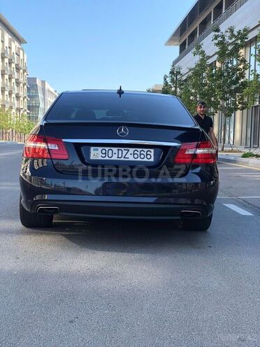 Mercedes E 250 2011, 300,000 km - 1.8 l - Bakı