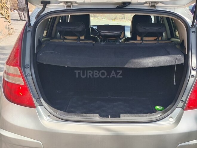 Hyundai i30 2009, 358,000 km - 1.6 л - Bakı