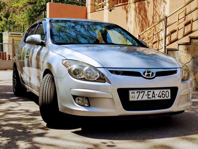 Hyundai i30 2009, 358,000 km - 1.6 л - Bakı