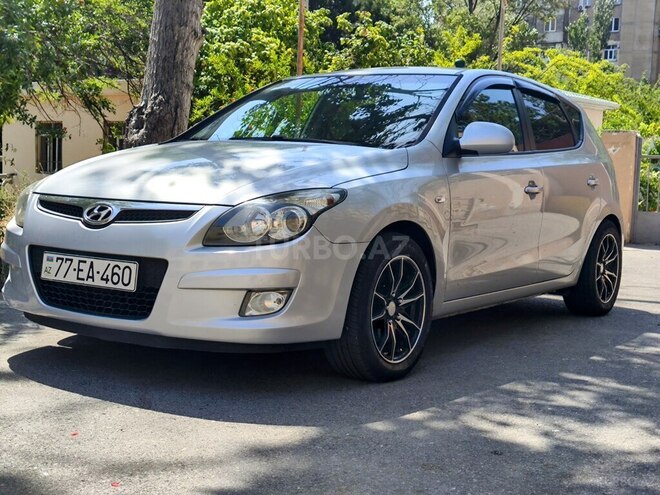 Hyundai i30 2009, 358,000 km - 1.6 л - Bakı