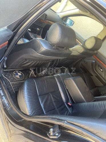BMW 520 1997, 150,000 km - 2.0 л - Bakı