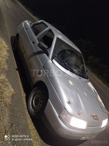 LADA (VAZ) 2110 2000, 300,000 km - 1.6 l - Yevlax