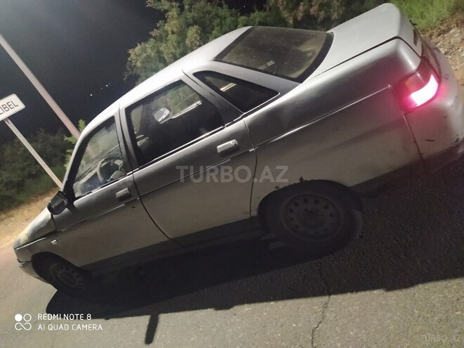 LADA (VAZ) 2110 2000, 300,000 km - 1.6 l - Yevlax