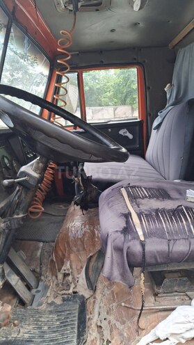 KamAz 5511 1987, 650,000 km - 11.0 l - Qazax