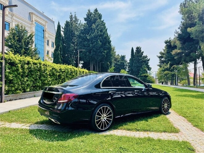 Mercedes E 300 2018, 104,607 km - 2.0 l - Bakı