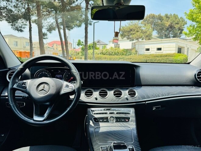 Mercedes E 300 2018, 104,607 km - 2.0 l - Bakı