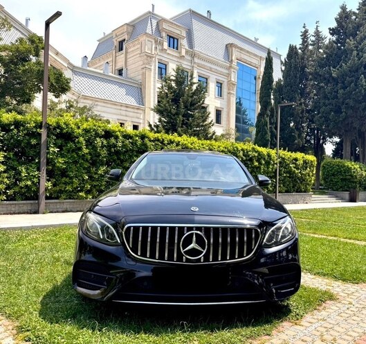 Mercedes E 300 2018, 104,607 km - 2.0 l - Bakı