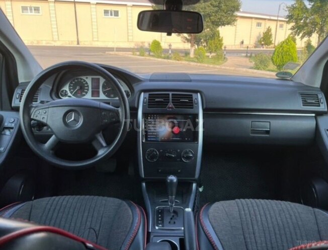 Mercedes B 170 2005, 267,000 km - 1.7 l - Bakı