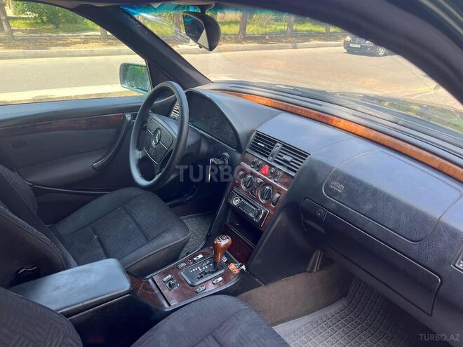 Mercedes C 200 1997, 379,887 km - 2.0 l - Bakı
