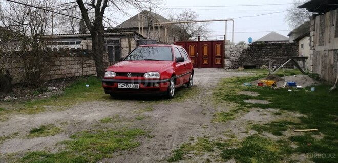 Volkswagen Golf 1994, 217,314 km - 1.8 л - Lənkəran