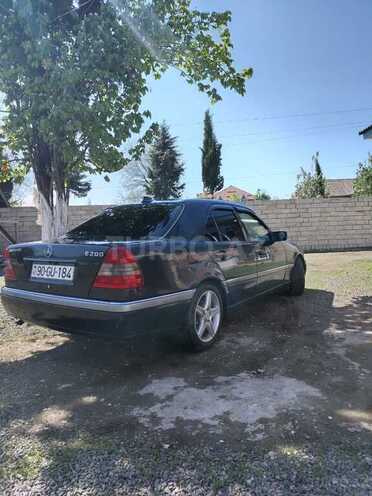 Mercedes C 200 1995, 830,000 km - 2.0 л - Lənkəran