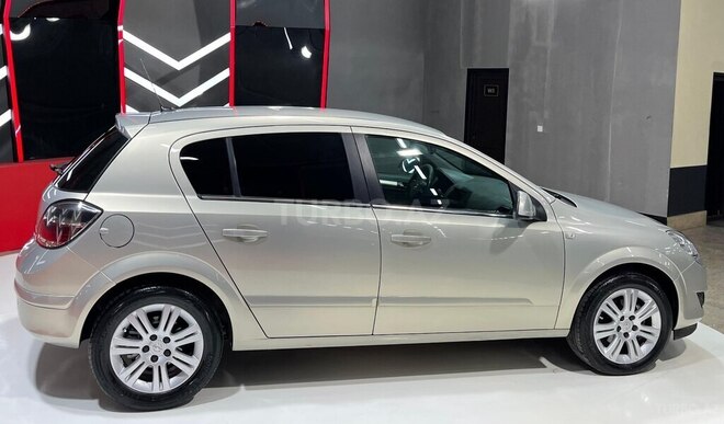Opel Astra 2009, 266,046 km - 1.3 l - Sumqayıt