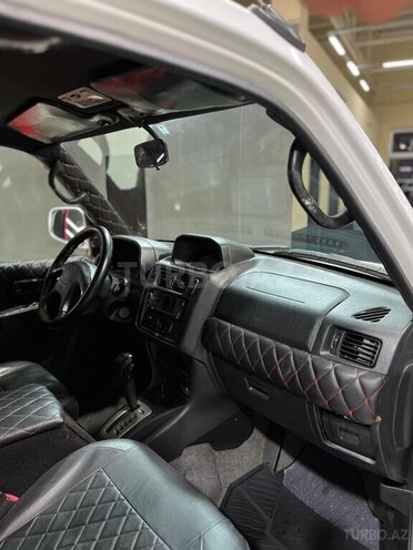 Mitsubishi Pajero io 1999, 255,555 km - 1.8 l - Sumqayıt