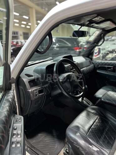 Mitsubishi Pajero io 1999, 255,555 km - 1.8 l - Sumqayıt