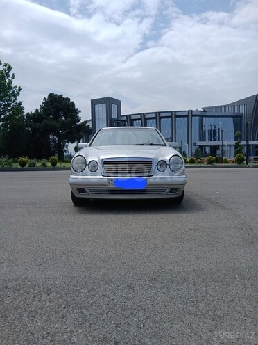 Mercedes E 220 1999, 222,222 km - 2.2 l - Gəncə