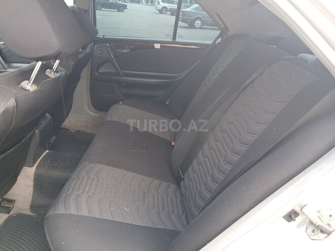 Mercedes E 220 1999, 222,222 km - 2.2 l - Gəncə