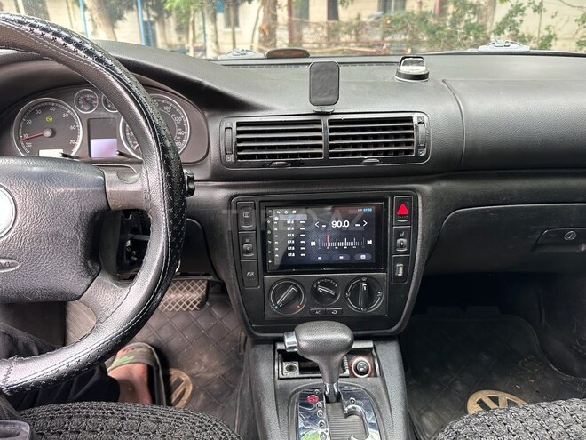 Volkswagen Passat 2003, 382,907 km - 1.8 l - Bakı