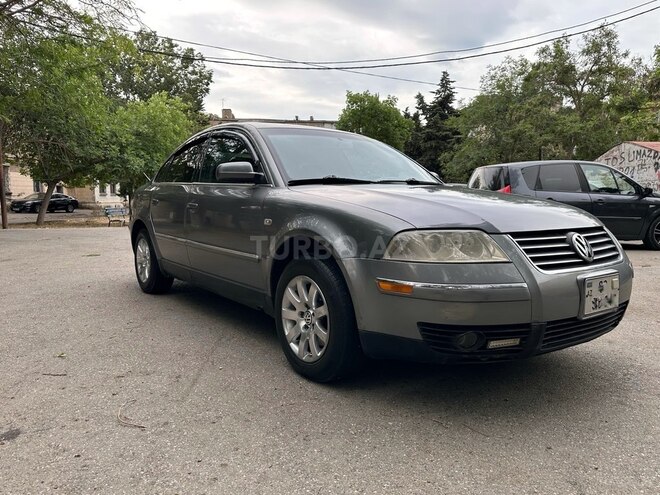 Volkswagen Passat 2003, 382,907 km - 1.8 l - Bakı