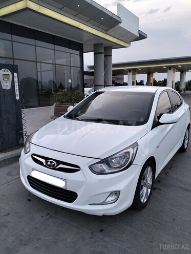 Hyundai Accent 2013, 232,000 km - 1.6 l - Bakı