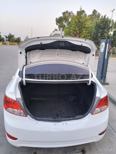 Hyundai Accent 2013, 232,000 km - 1.6 l - Bakı