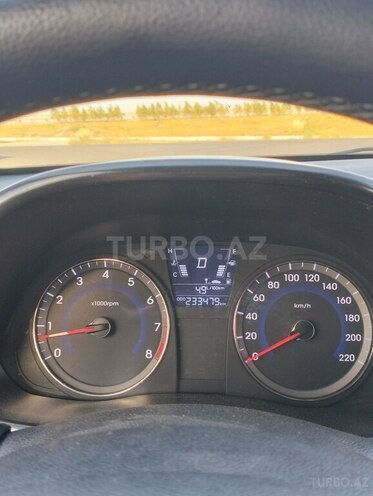 Hyundai Accent 2013, 232,000 km - 1.6 l - Bakı