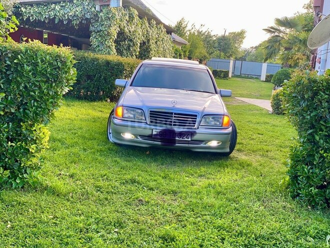 Mercedes C 200 1996, 240,000 km - 2.0 л - Masallı